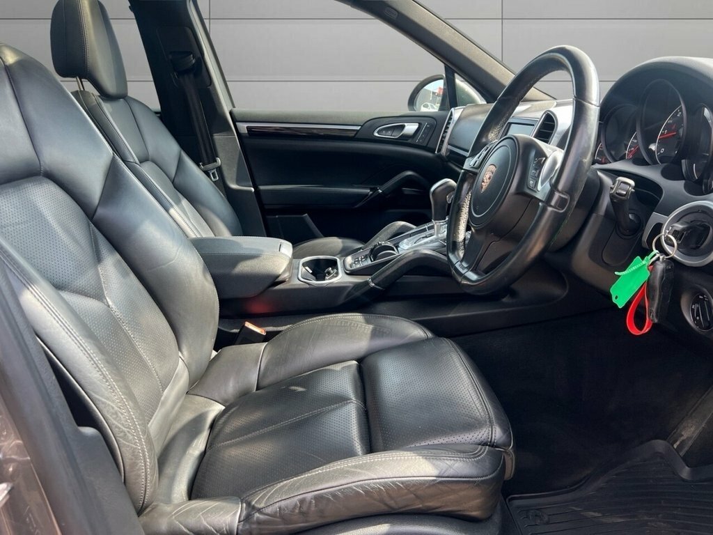 Porsche Cayenne 3L Null RV13ZXB Grey #3