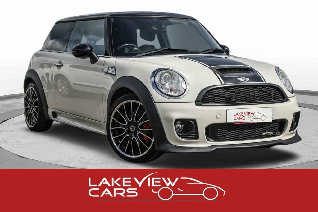 Mini Hatch 1.6L John Cooper Works White