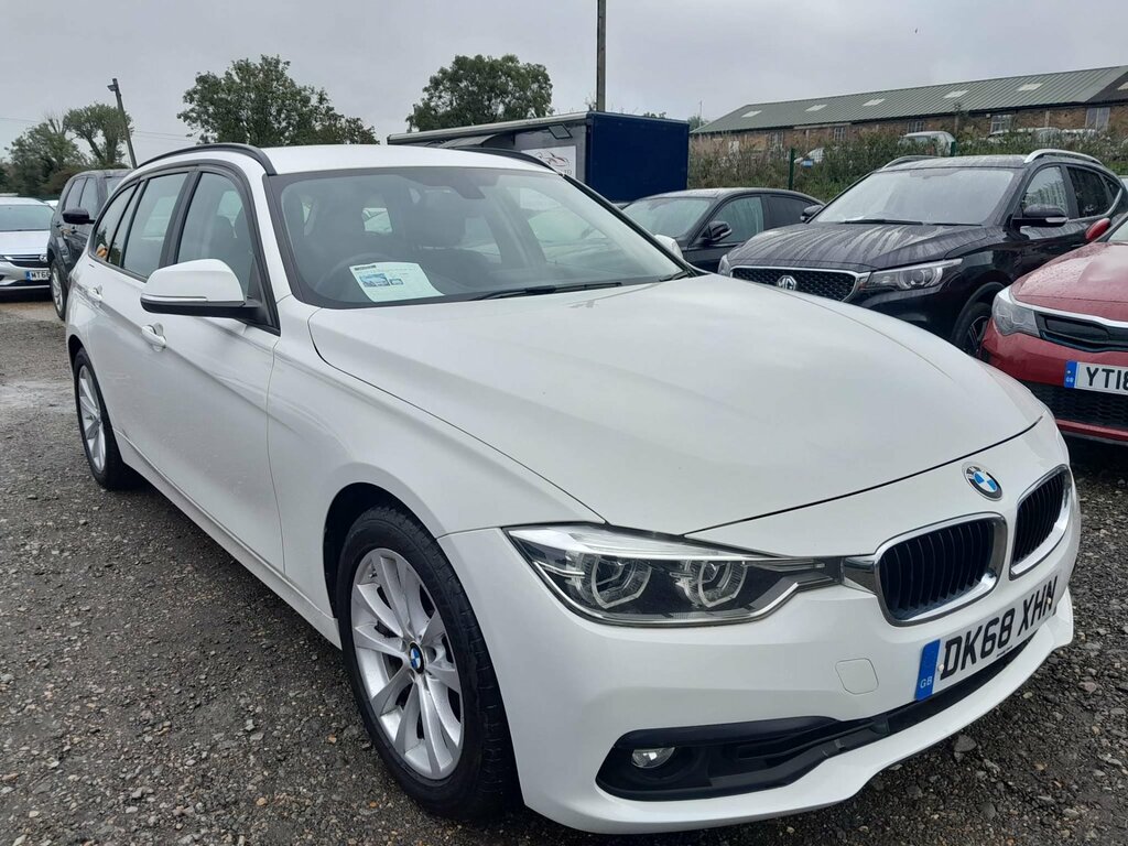 BMW 3 Series 2.0 320I Se Touring Ss White