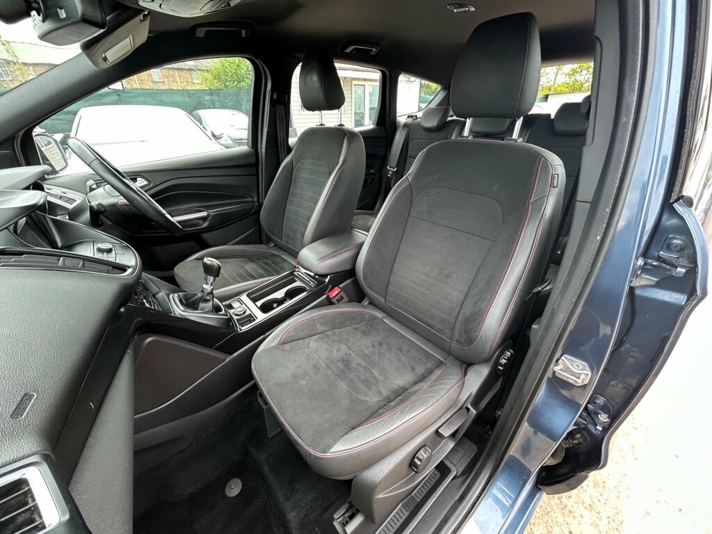 Ford Kuga 1.5T Ecoboost St-line Euro 6 Ss AO18PNX Blue #3