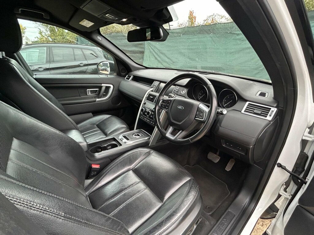Land Rover Discovery Sport 2.0 Td4 Hse Black 4Wd Euro 6 Ss PF66ZVY White #2