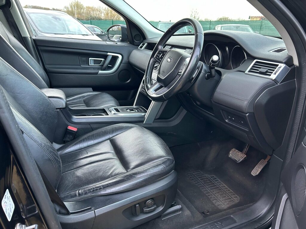 Land Rover Discovery Sport 2.0 Td4 Hse Black 4Wd Euro 6 Ss BG67XYE Black #2