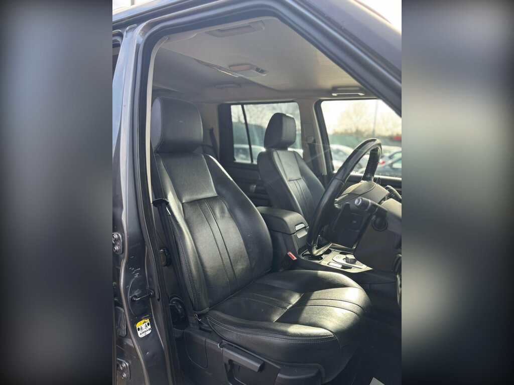 Land Rover Discovery 4 3.0 Sd V6 Se Tech 4Wd Euro 6 Ss YG65YZR Grey #2