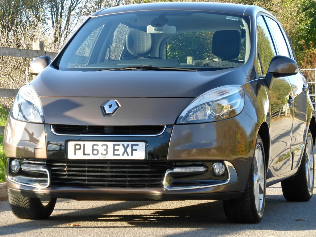 Renault Scenic Mpv PL63EXF Brown