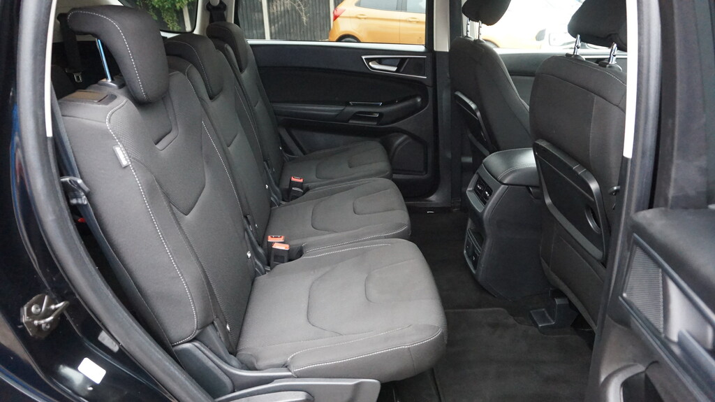 Ford S-Max #33