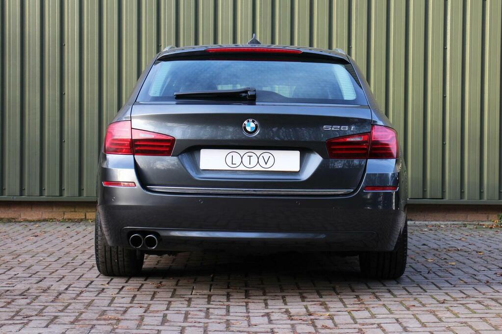 BMW 5 Series 2.0 528I Luxury Touring Euro 6 Ss Grey #6