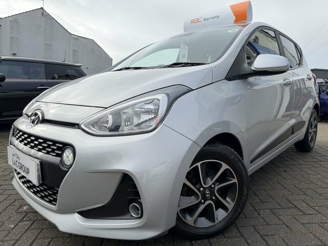 Hyundai I10 1.2 Premium Stunning Low Mileage Example Grey #2