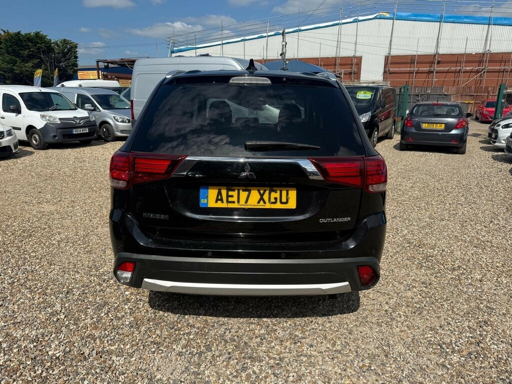 Mitsubishi Outlander 2.2 Di-d 3 4Wd Euro 6 AE17XGU Black #5