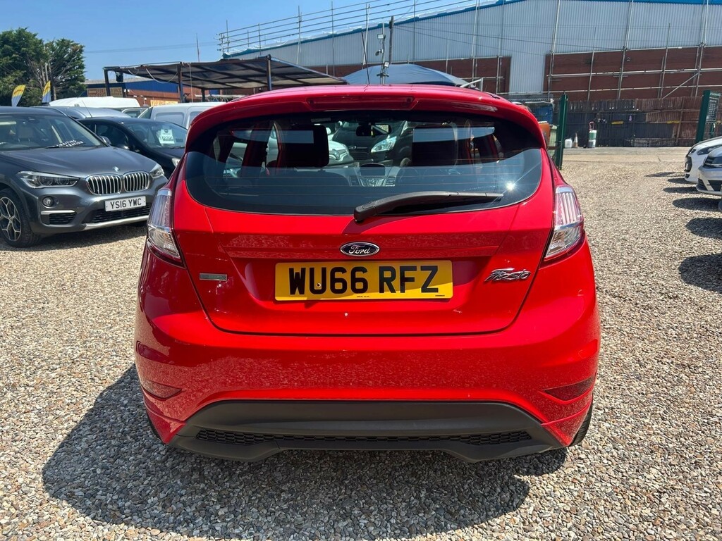 Ford Fiesta 1.0T Ecoboost St-line Euro 6 Ss WU66RFZ Red #4