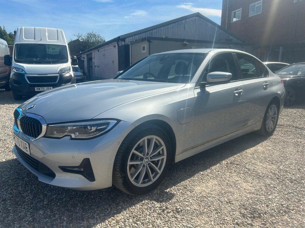 BMW 3 Series 2.0 12Kwh Se Pro Euro 6 Ss MT70XAE Silver #3