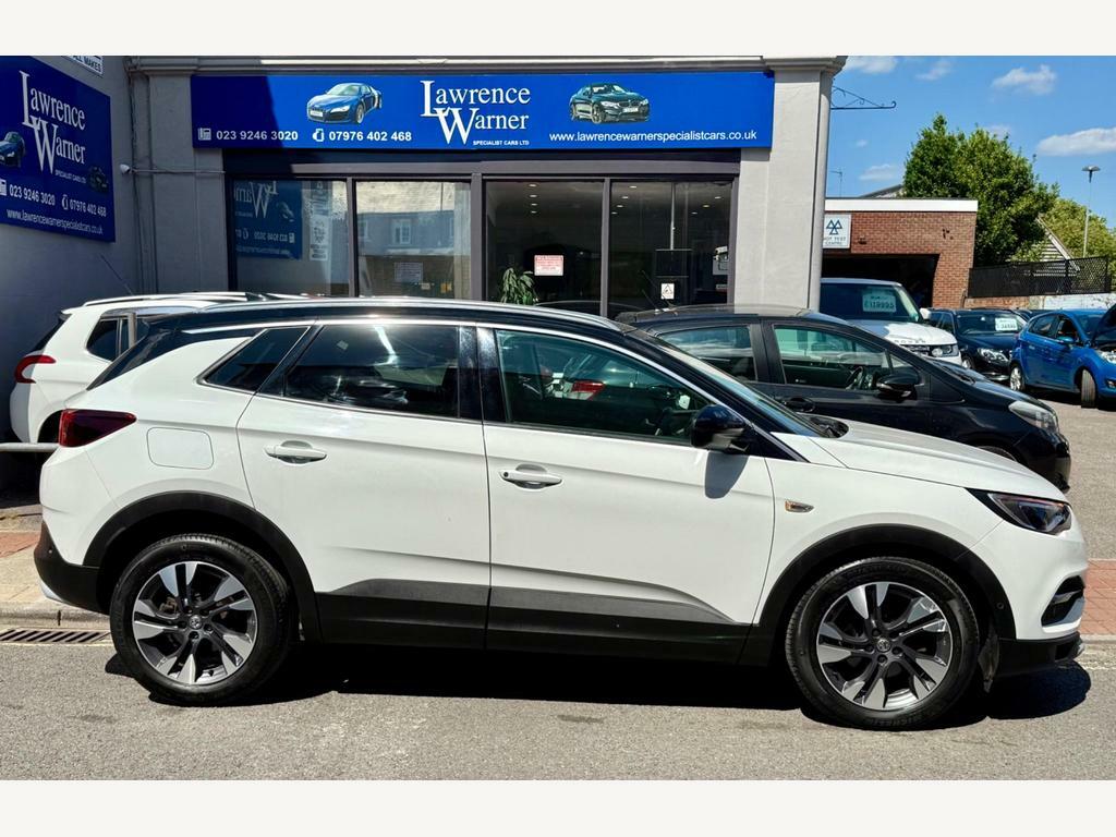 Vauxhall Grandland X 2.0 Turbo D Ultimate Nav Euro 6 Ss White