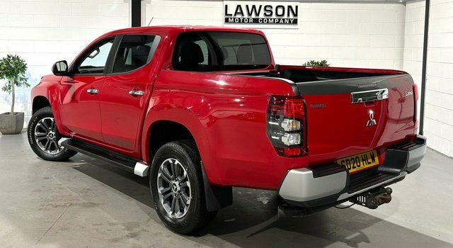 Mitsubishi L200 2.2 Di-d Dc Warrior Pickup Double Cab M Red #4