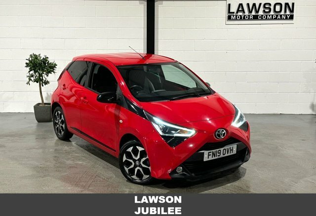 Toyota Aygo 1.0 Vvt-i X-trend Hatchback Euro Red