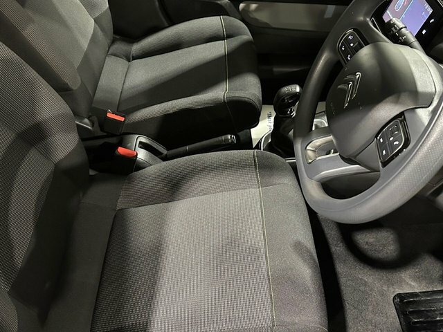 Citroen C3 1.2 Puretech Plus Hatchback Euro White #4