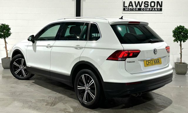 Volkswagen Tiguan 2.0 Tdi Bluemotion Tech Se Suv E White #4