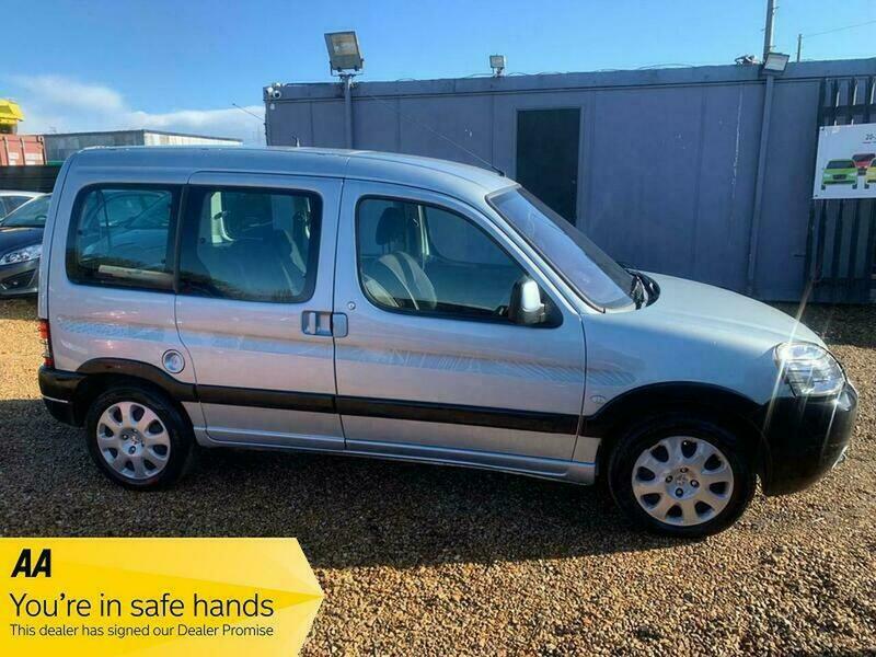 Peugeot Partner 1.6 Hdi Escapade Silver #4