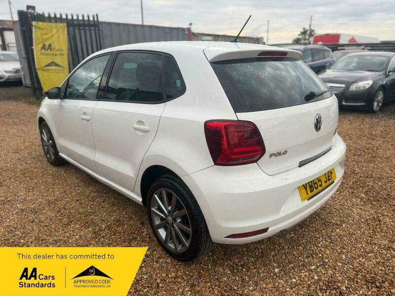 Volkswagen Polo 1.4 Tdi Bluemotion Tech YB65JZF White #4