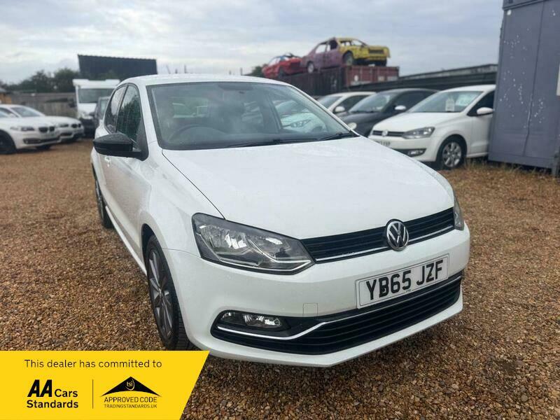 Volkswagen Polo 1.4 Tdi Bluemotion Tech White