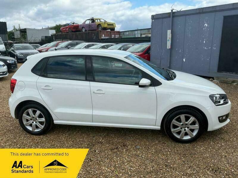 Volkswagen Polo 1.4 Match Edition Euro White #4