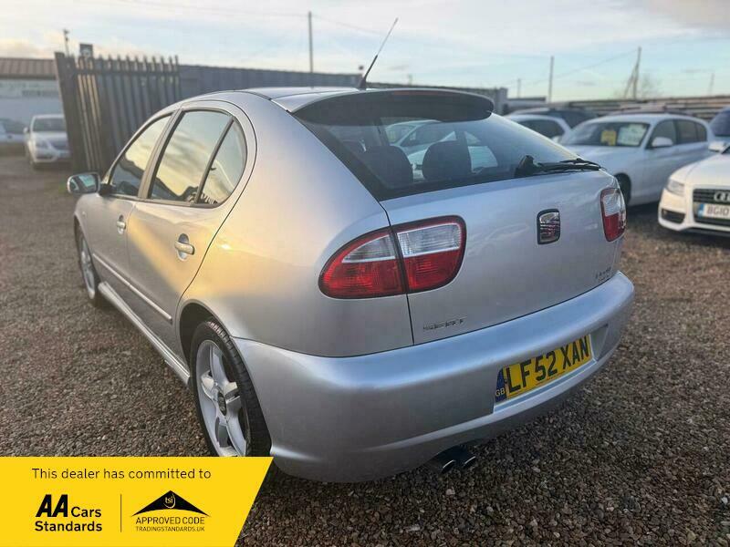 Seat Leon Hatchback 1.9 Tdi S 200252 Silver #10