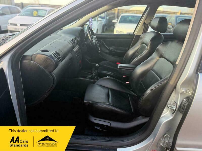 Seat Leon Hatchback 1.9 Tdi S 200252 Silver #18