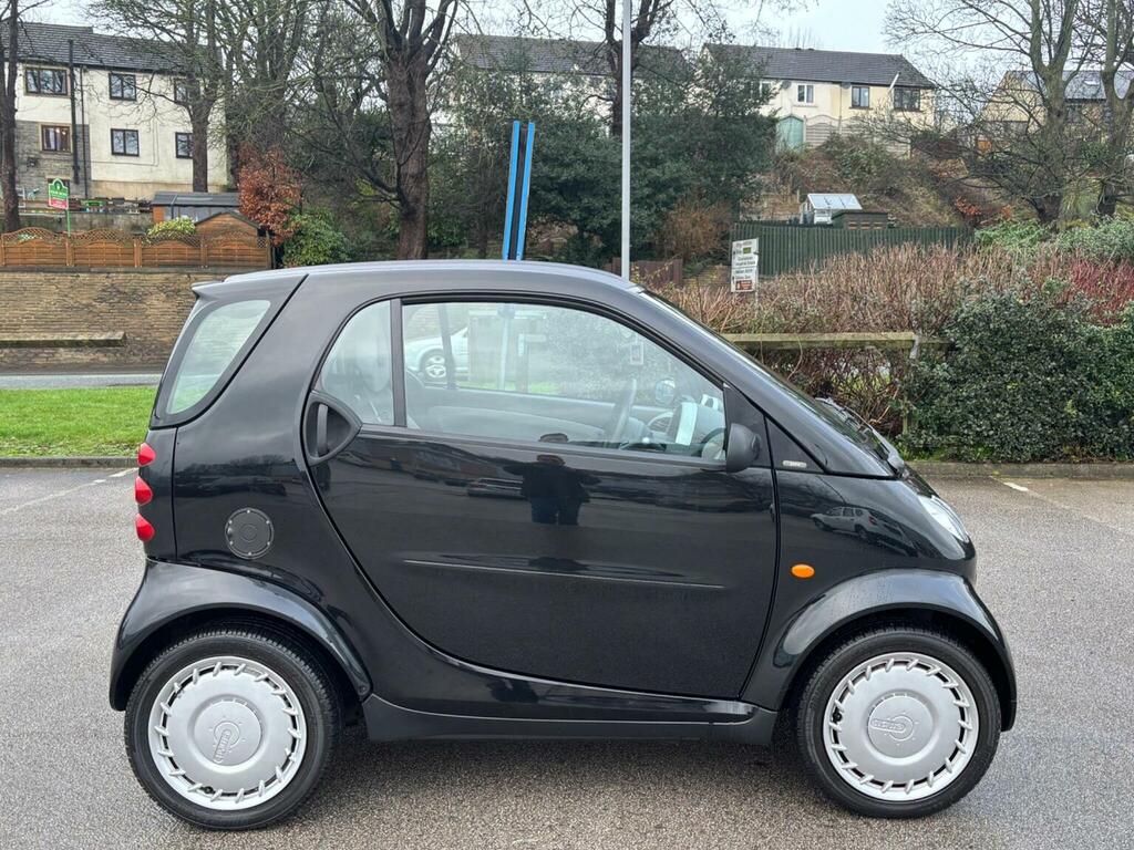 Smart Fortwo 0.7 City Pulse Black #6
