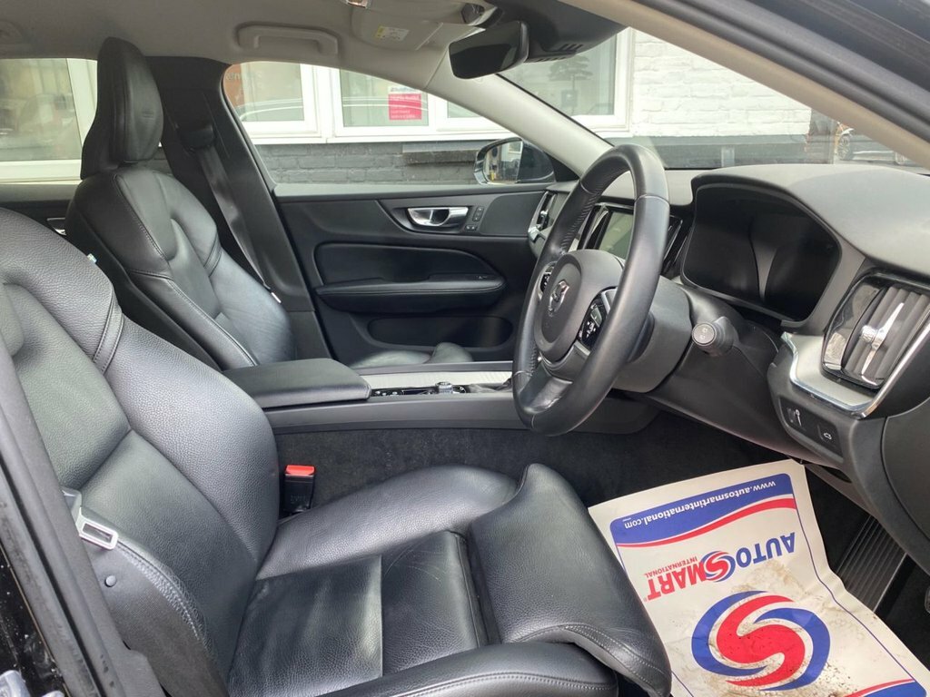 Volvo V60 2L Inscription Black