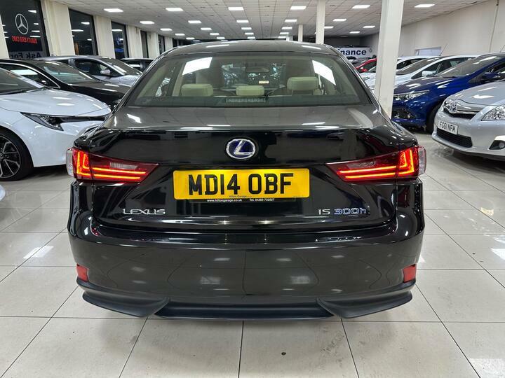 Lexus IS 2.5 300H Executive Edition E-cvt Euro 5 Ss Black #4