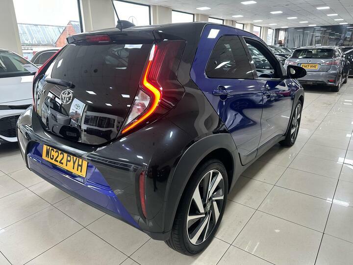 Toyota Aygo X 1.0 Vvt-i Edge Euro 6 Ss WG22PYH Blue #3