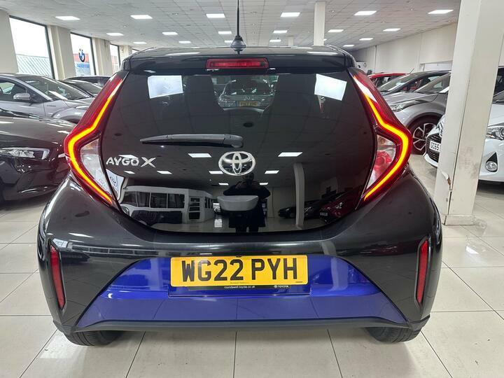 Toyota Aygo X 1.0 Vvt-i Edge Euro 6 Ss WG22PYH Blue #4