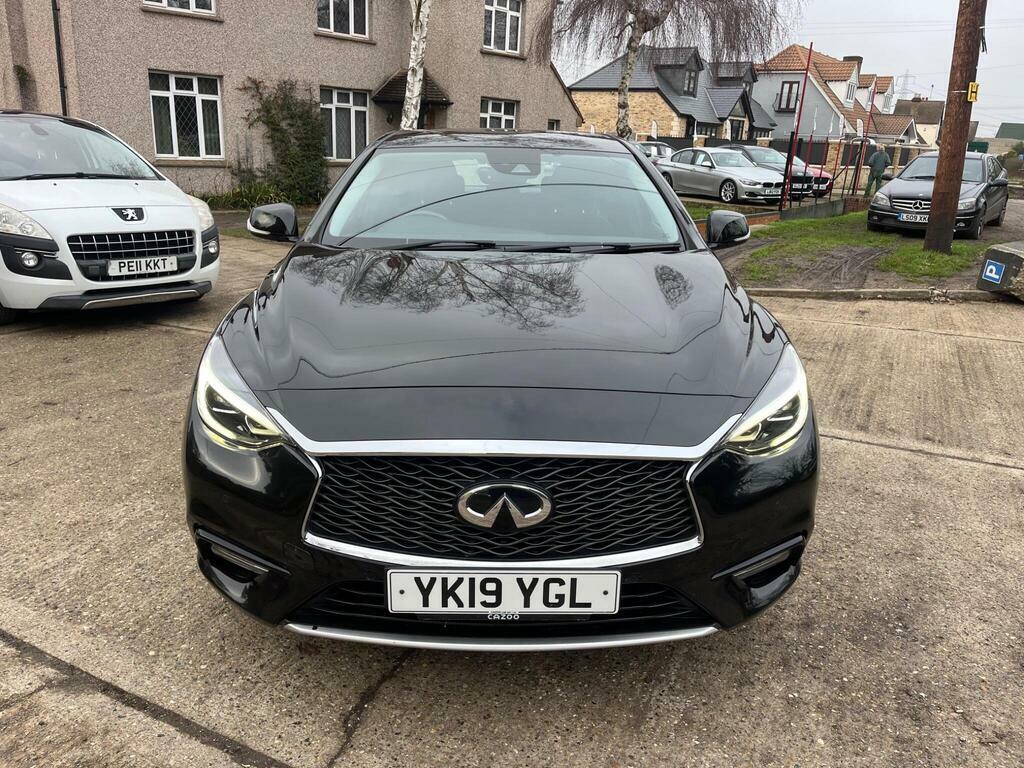 Infiniti Q30 1.6T Luxe Dct Euro 6 S S Black #2