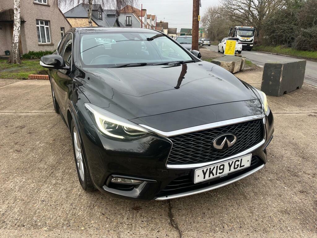 Infiniti Q30 1.6T Luxe Dct Euro 6 S S Black #5