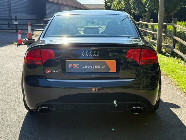Audi RS4 Saloon 4dr Petrol Manual Black #4