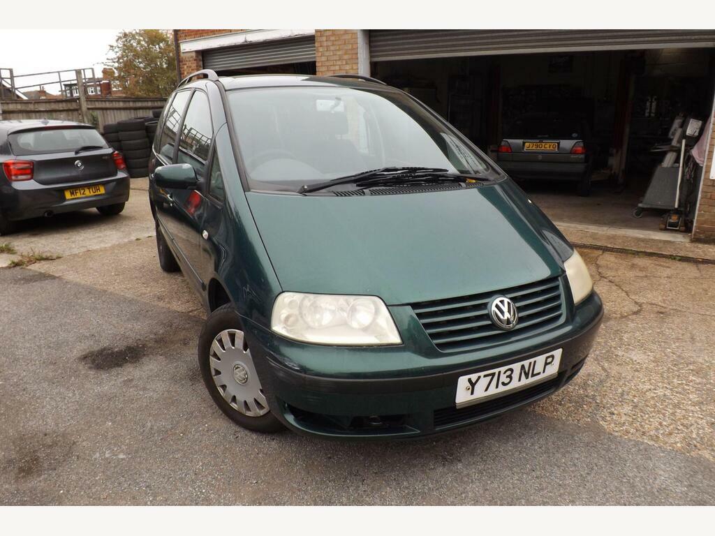 Volkswagen Sharan 1.4 Tsi Se Nav Dsg Silver #1