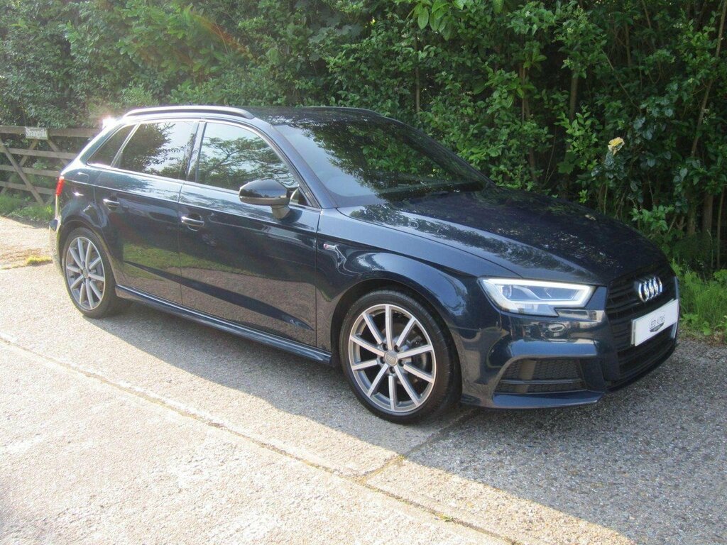 Audi A3 Hatchback 1.5 Tfsi Cod Black Edition Sportback Eur KK17VPP Blue #6