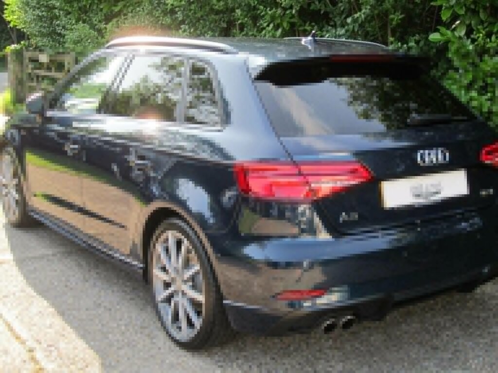 Audi A3 Hatchback 1.5 Tfsi Cod Black Edition Sportback Eur KK17VPP Blue #5