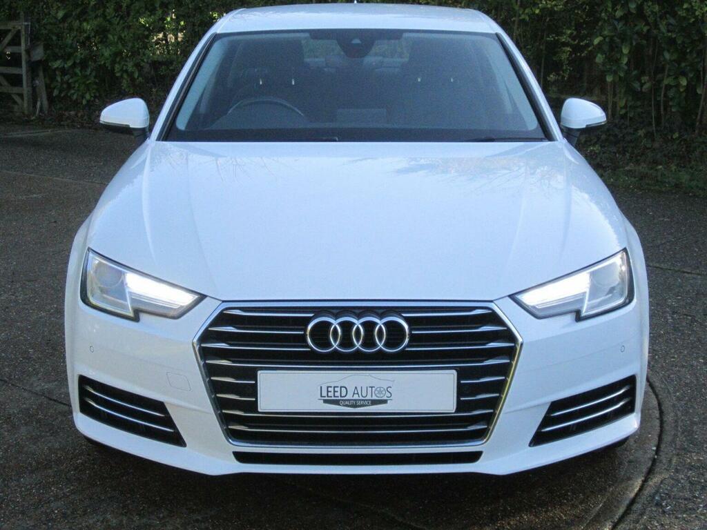 Audi A4 Saloon 1.4 Tfsi Se Euro 6 Ss 201818 WK18VJG White #2