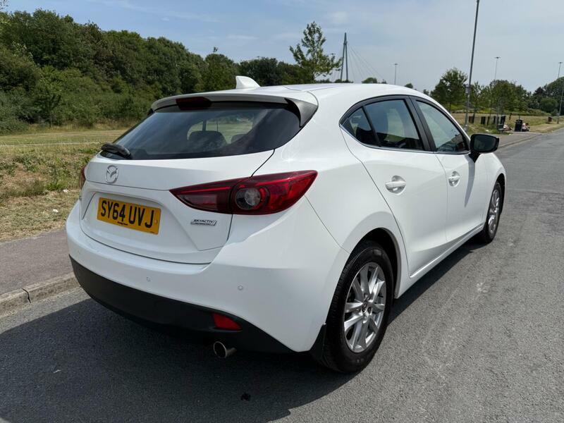 Mazda 3 1.5 Skyactiv-g Se Euro 5 Ss SY64UVJ White #2