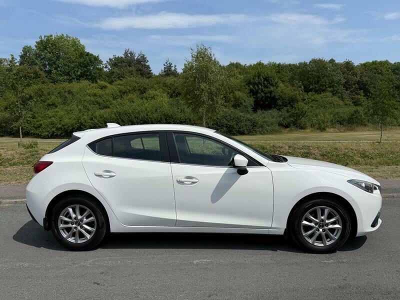 Mazda 3 1.5 Skyactiv-g Se Euro 5 Ss White