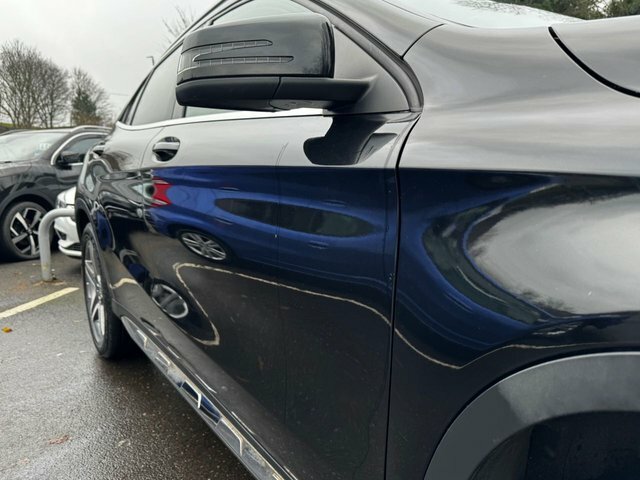 Mercedes-Benz GLA Class Suv SP68OSJ Black #2