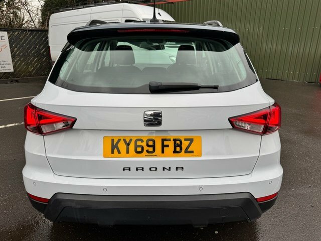 Seat Arona Suv KY69FBZ White #5