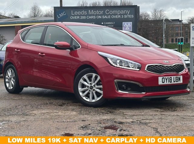 Kia Ceed Hatchback Red