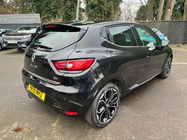 Renault Clio Hatchback HK19MHZ Black #5
