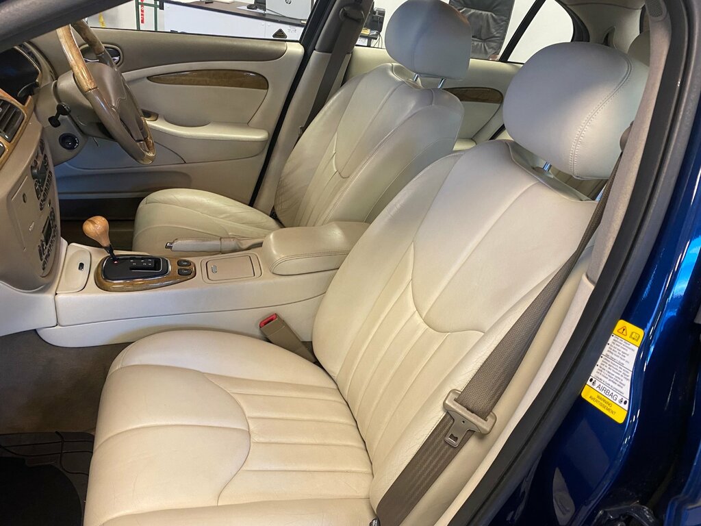 Jaguar S-Type Saloon 4.0 V8 2001X Blue #17