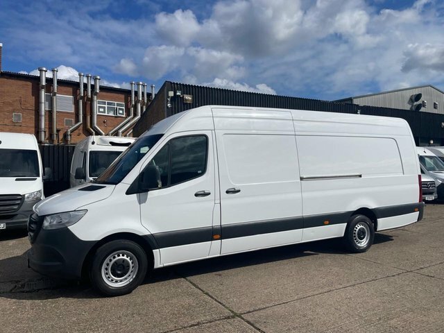 Mercedes-Benz Sprinter 2.0 317 Cdi L4 WX21UMT White #4