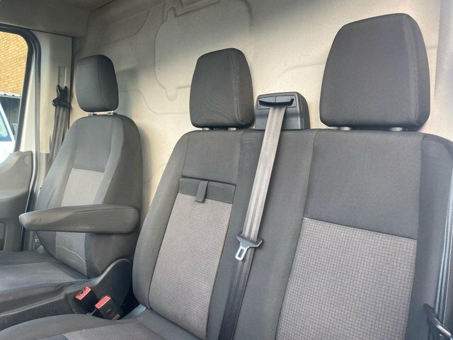 Ford Transit Custom 2.2 Tdci T350 L4 YF66VPT White #5