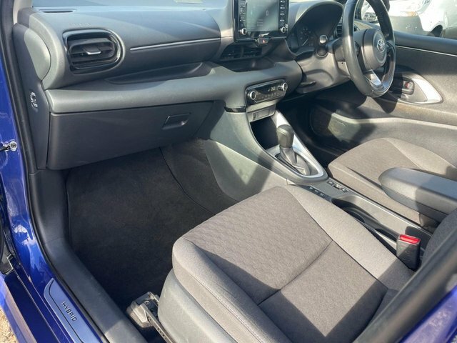 Toyota Yaris 1.5 Vvt-h Icon Hatchback YM70NNK Blue #6