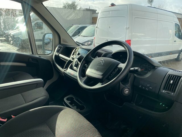 Citroen Relay 2.2 Bluehdi 35 X CN23DFE White #4