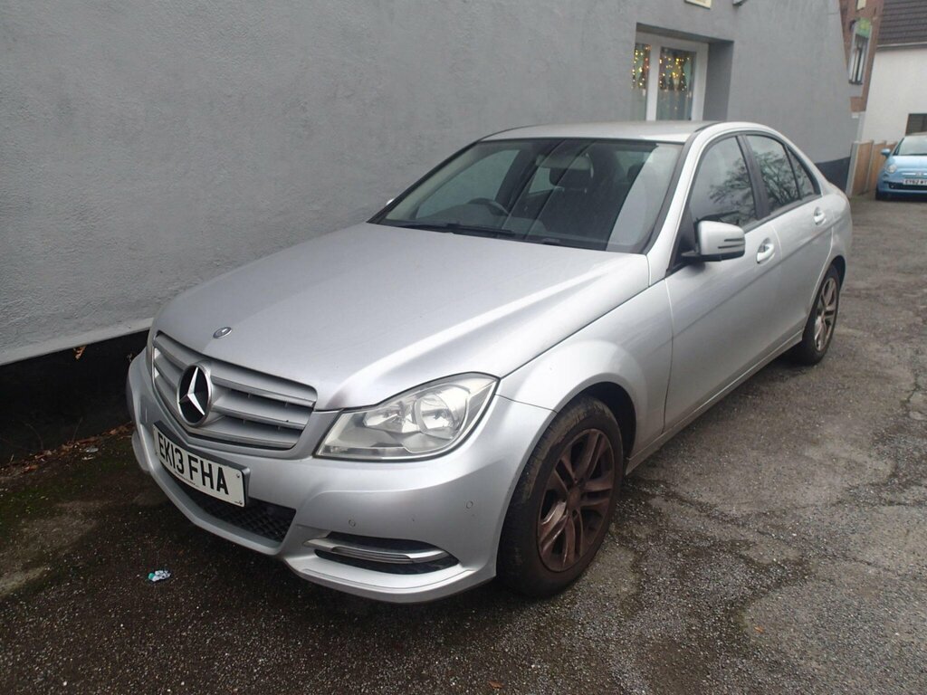 Mercedes-Benz C Class 1.6 C180 Blueefficiency Executive Se G-tronic Eur Silver