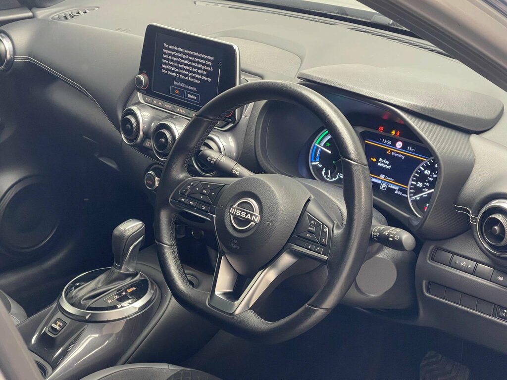 Nissan Juke 1.6 N-connecta Euro 6 AVZ4460 Silver #6